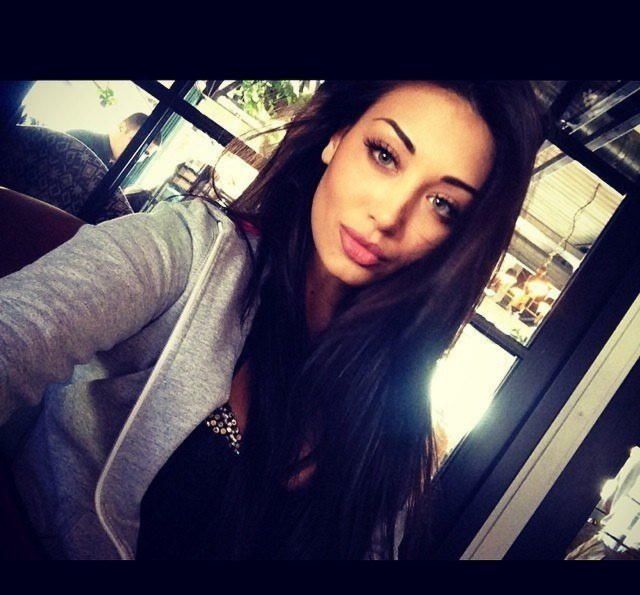 Зрелые проститутки в СПб: уникальный опыт интимного досуга